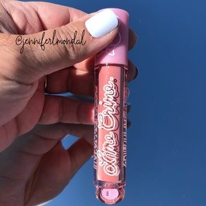 😍NWT Rosebud Plushie by Lime Crime!😍